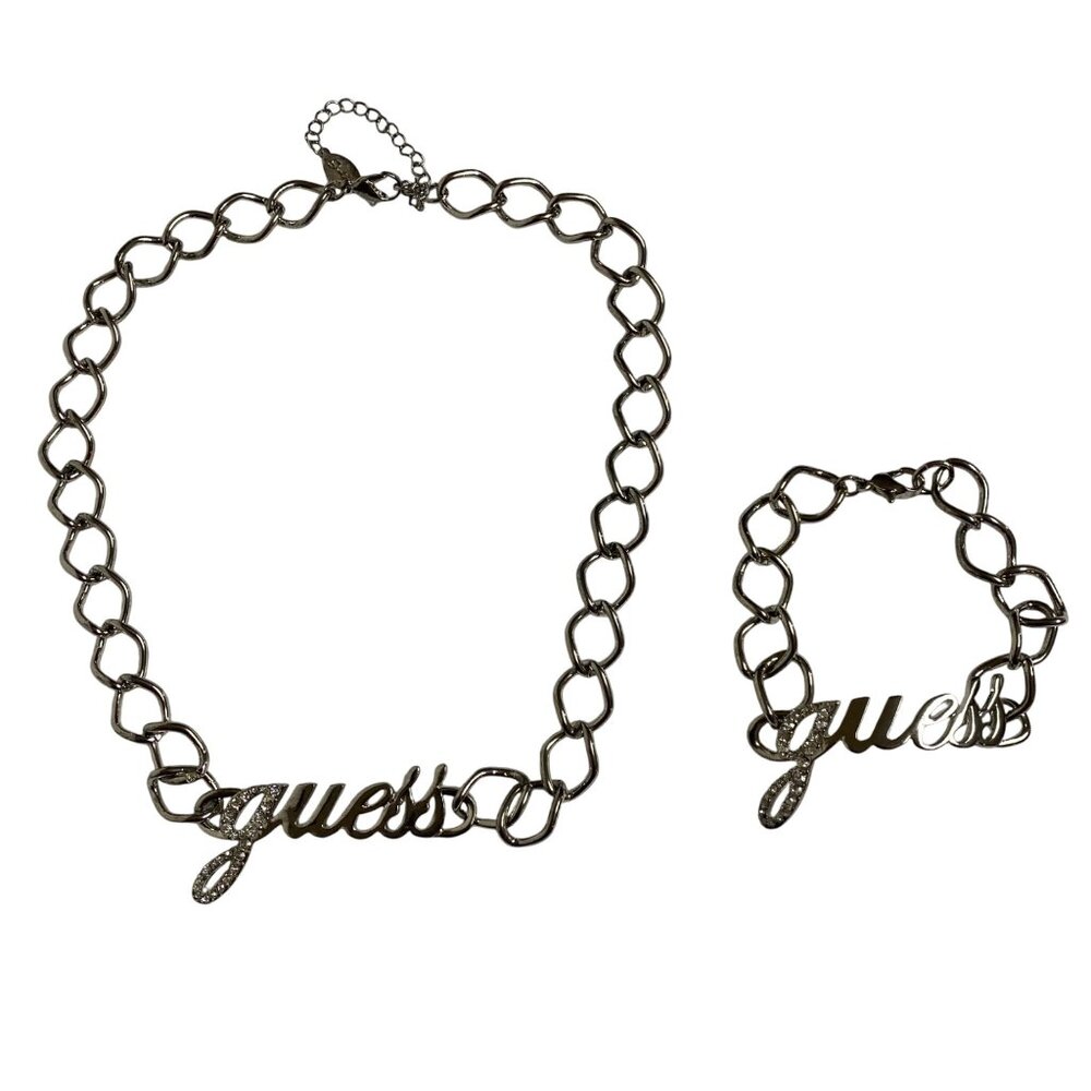 Guess Silver-Tone Chain Necklace & Bracelet Set With Rhinestone Script Logo NIB - Picture 5 of 14